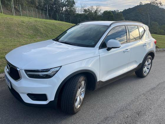 VOLVO XC40 2.0 T4 GASOLINA GEARTRONIC VOLVO XC40 2.0 T4 GASOLINA GEARTRONIC